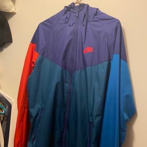 Nike windbreaker